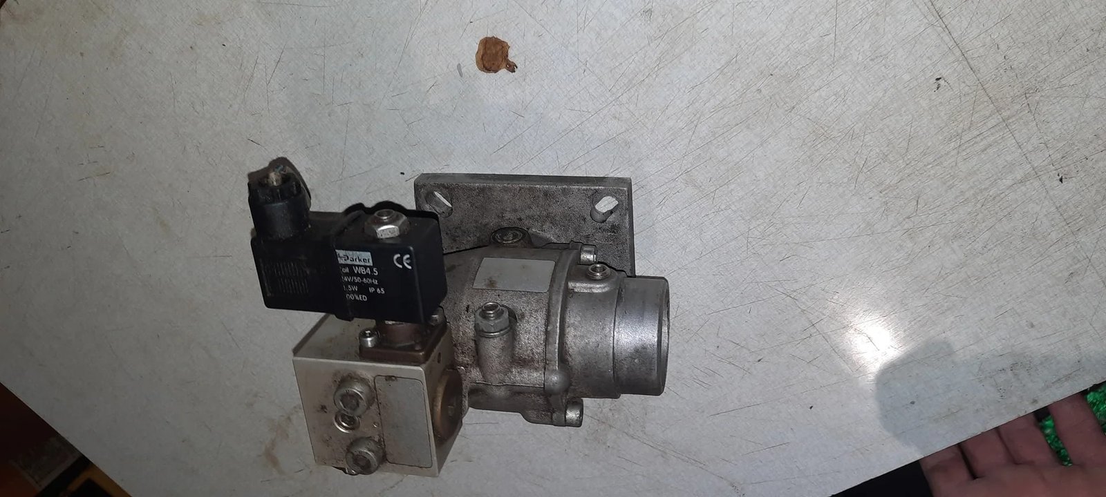 R20Enc/H 230VA - Впускной клапан
