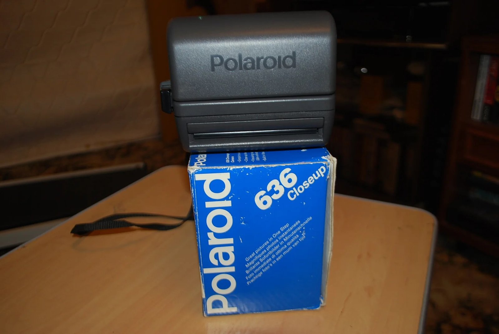 POLAROID 636