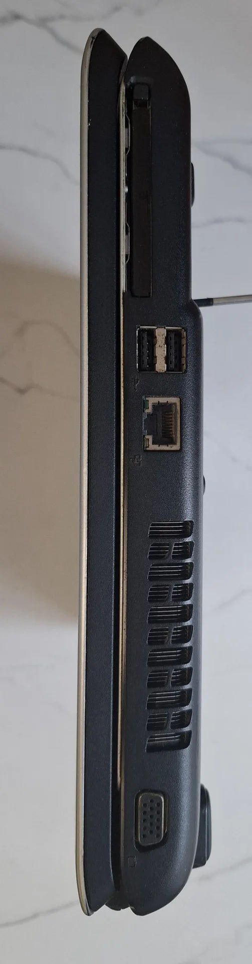 Ноутбук Toshiba