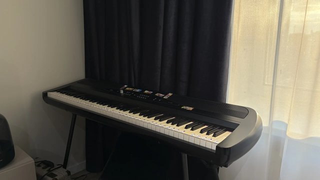 Фортепиано Korg SP-280