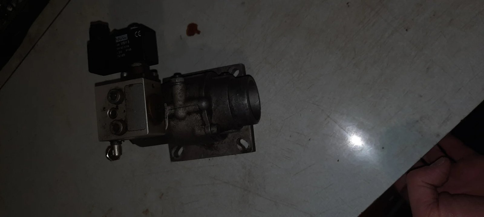 R20Enc/H 230VA - Впускной клапан