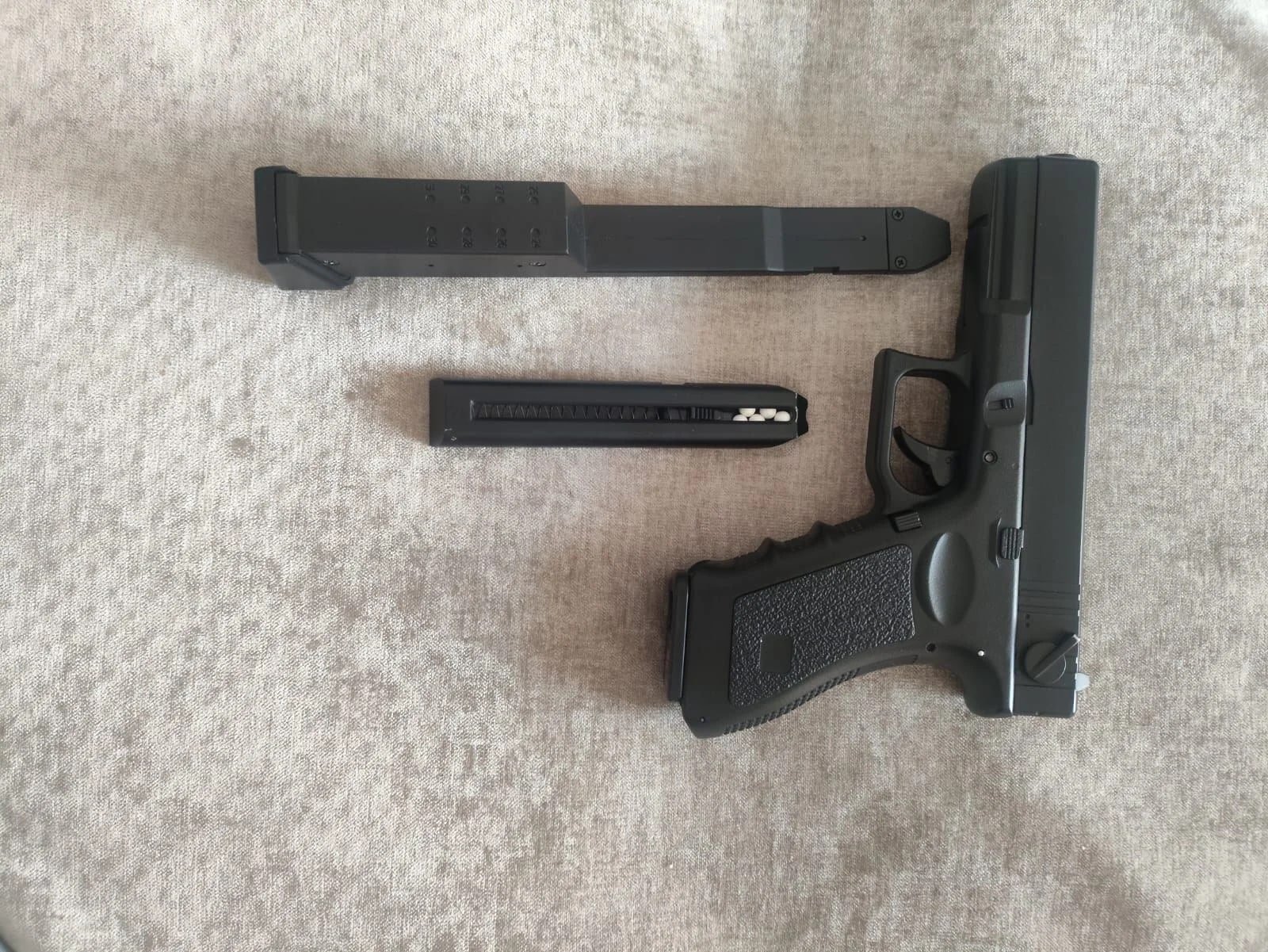 игрушечный пистолет Glock 18