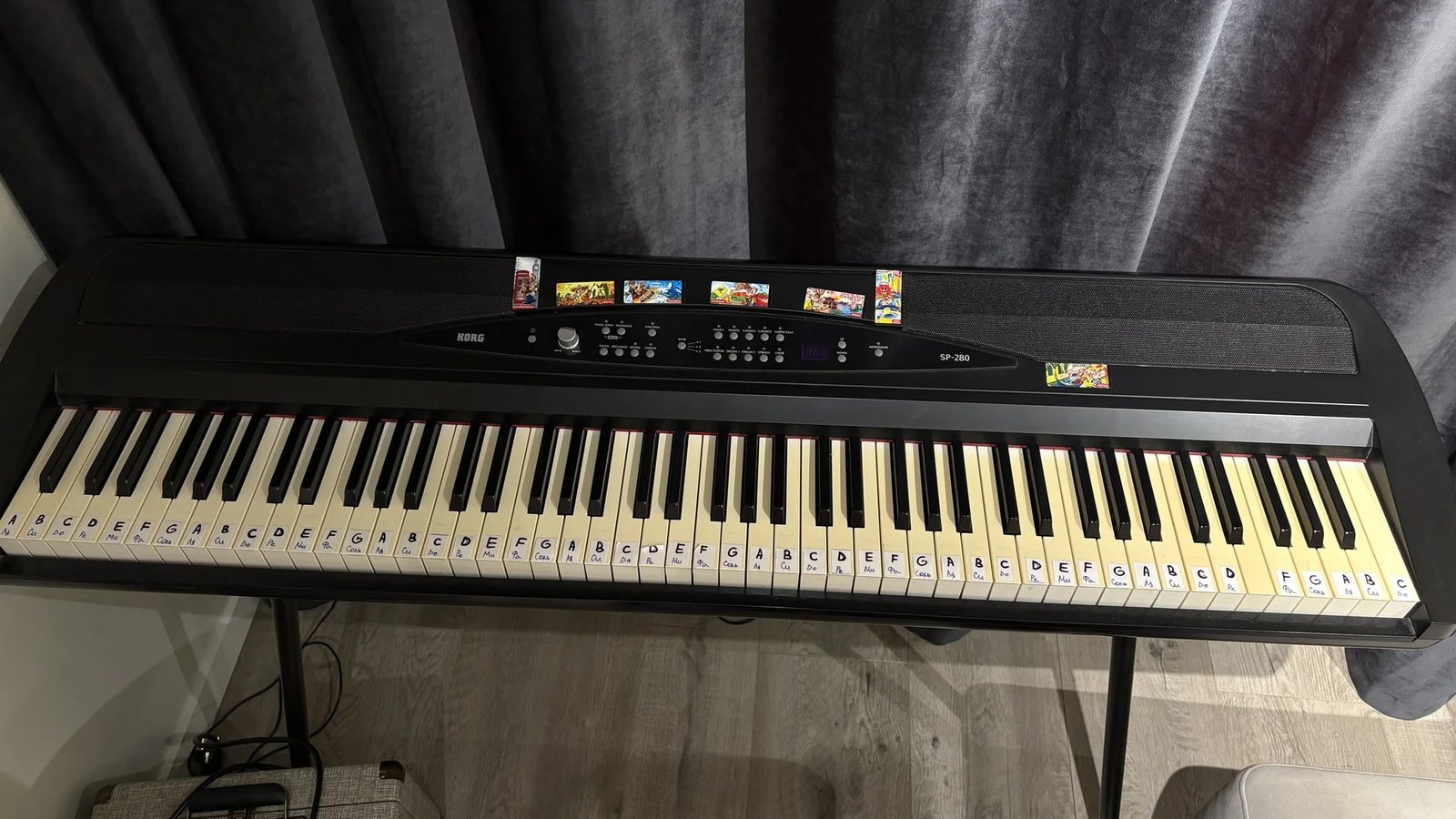 Фортепиано Korg SP-280