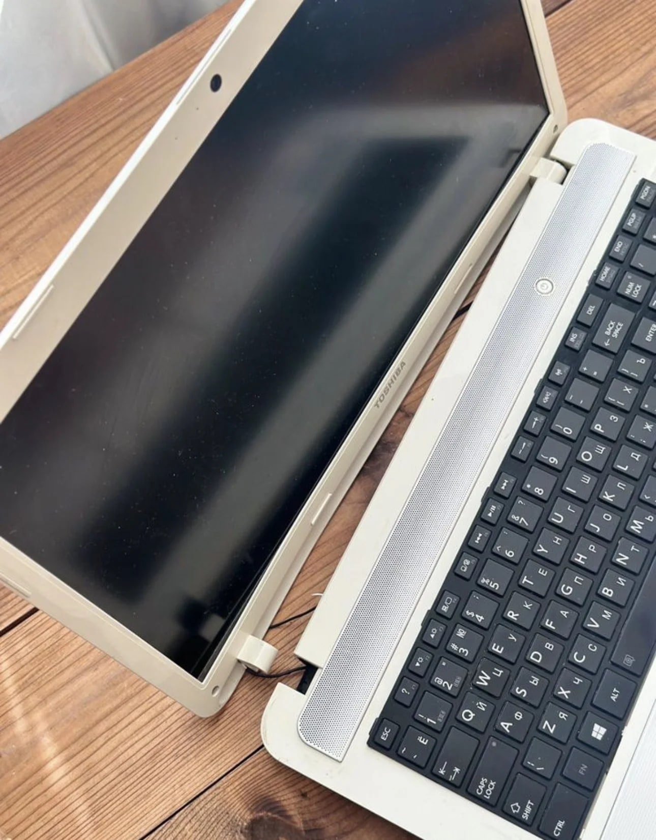 Ноутбук Toshiba Satellite L870D-D3W