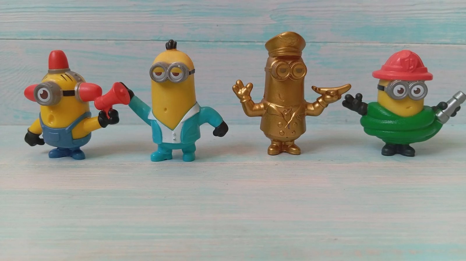 Игрушки миньоны из McDonalds