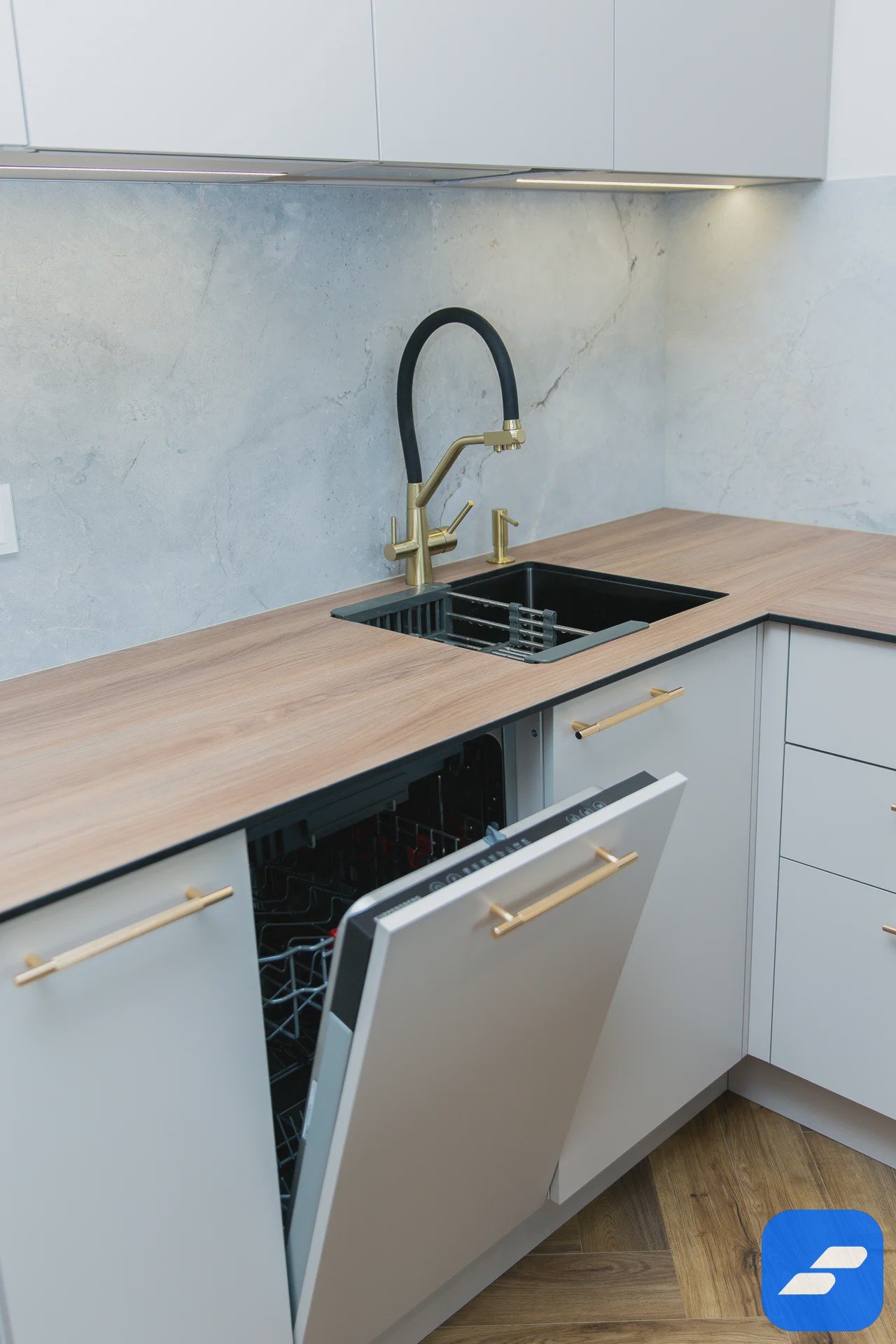Сдаётся дизайнерская студия 22 м² с балконом в ЖК