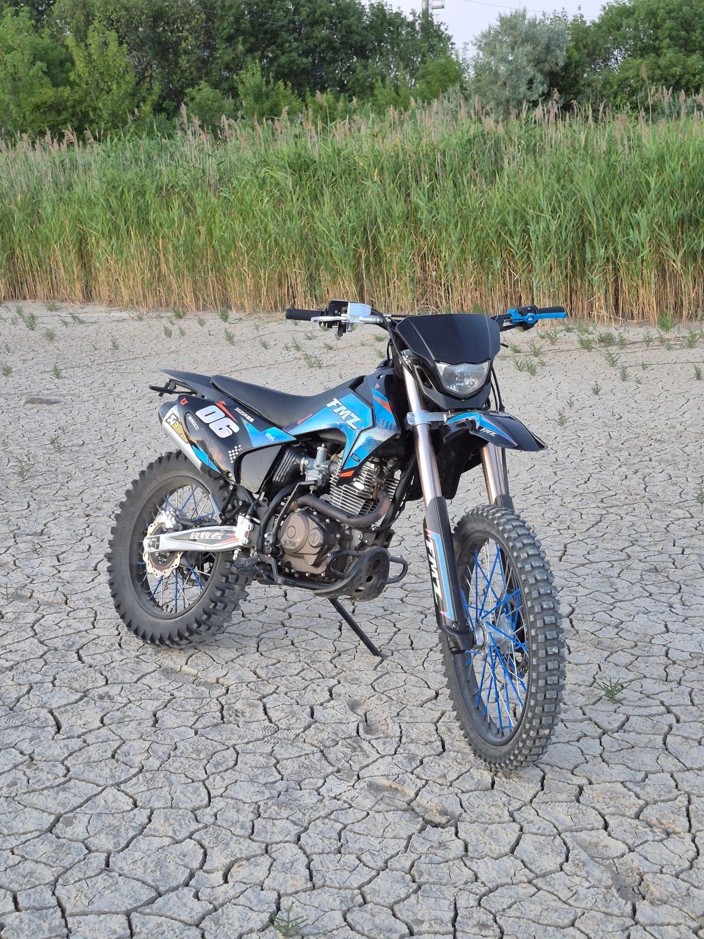 мотоцикл xinguizun FMZ 06 250CC