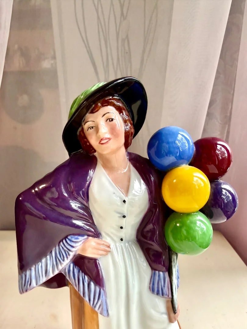 Статуэтка Royal Doulton. Англия
