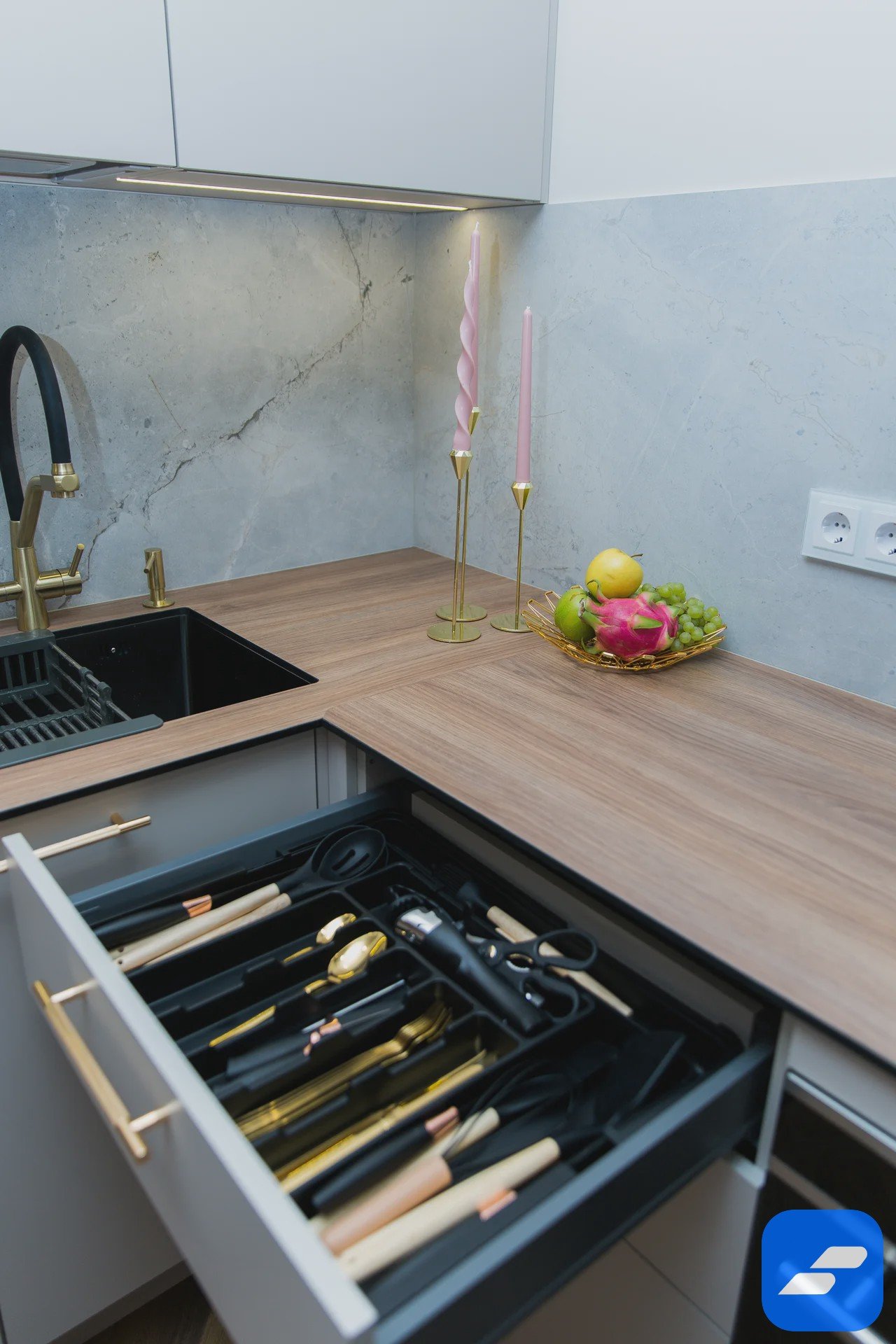 Сдаётся дизайнерская студия 22 м² с балконом в ЖК
